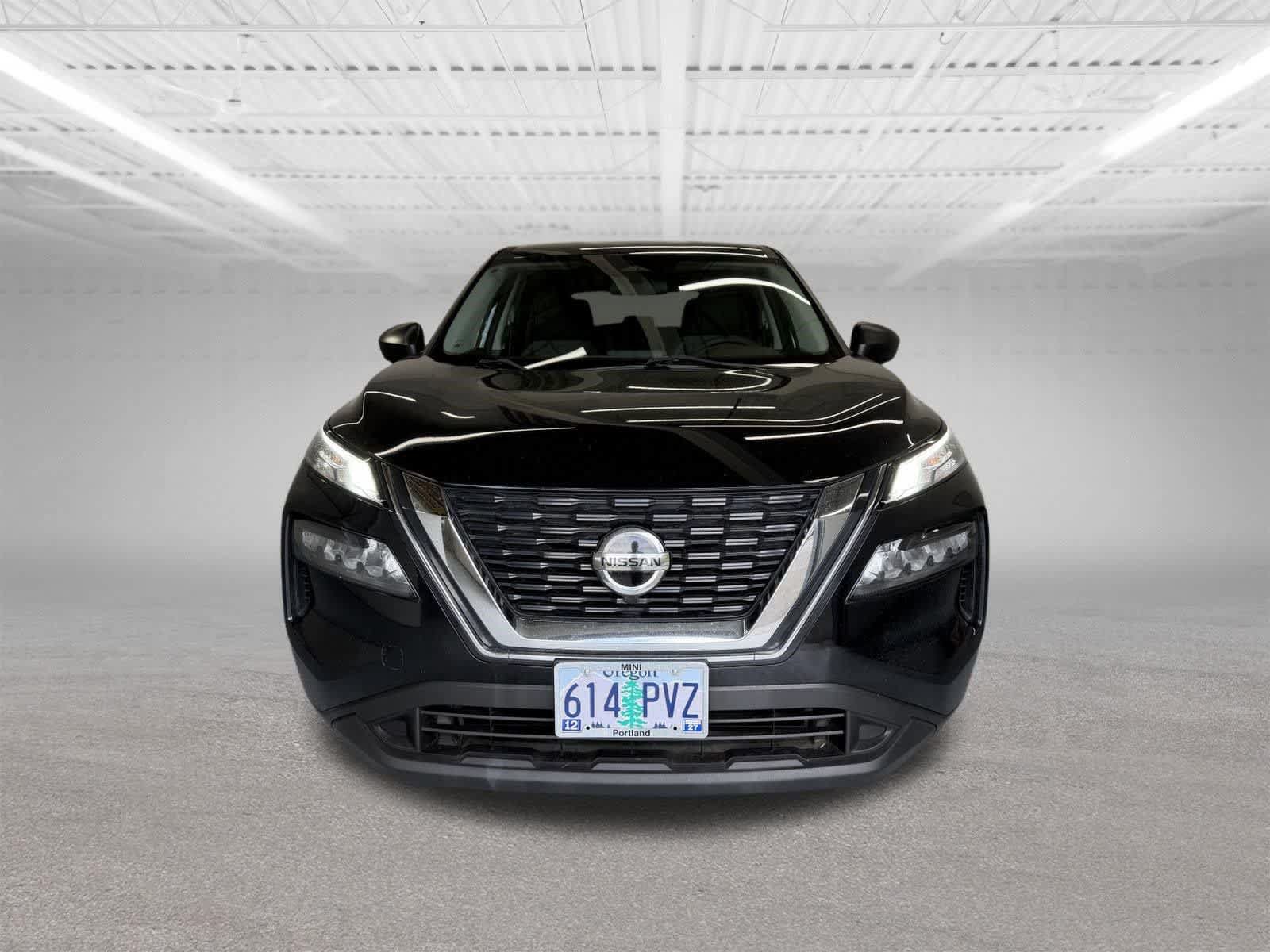 Used 2021 Nissan Rogue S AWD/4WD image 8