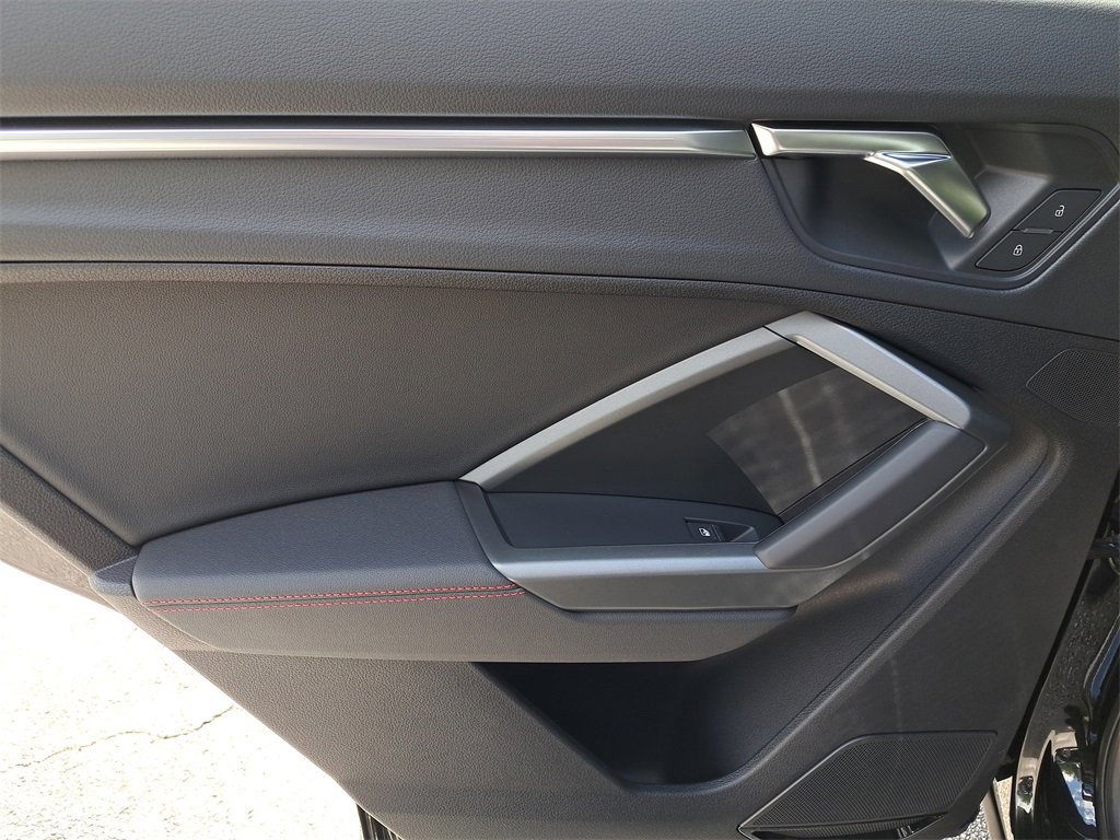 New 2025 Audi Q3 2.0T Premium Plus image 29