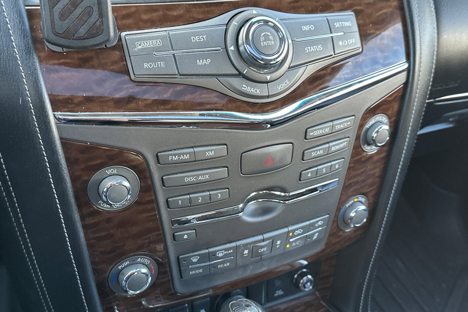 Used 2017 Nissan Armada Platinum w/ Captain Seat Package image 28