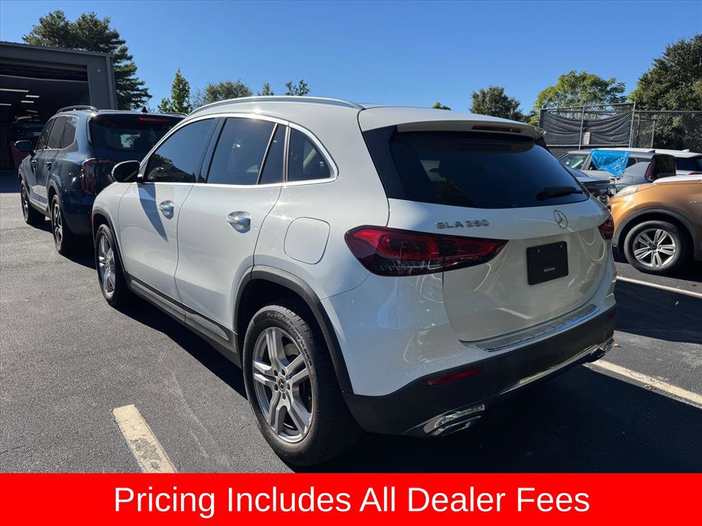 Used 2023 Mercedes-Benz GLA 250 4MATIC w/ Premium Package image 6