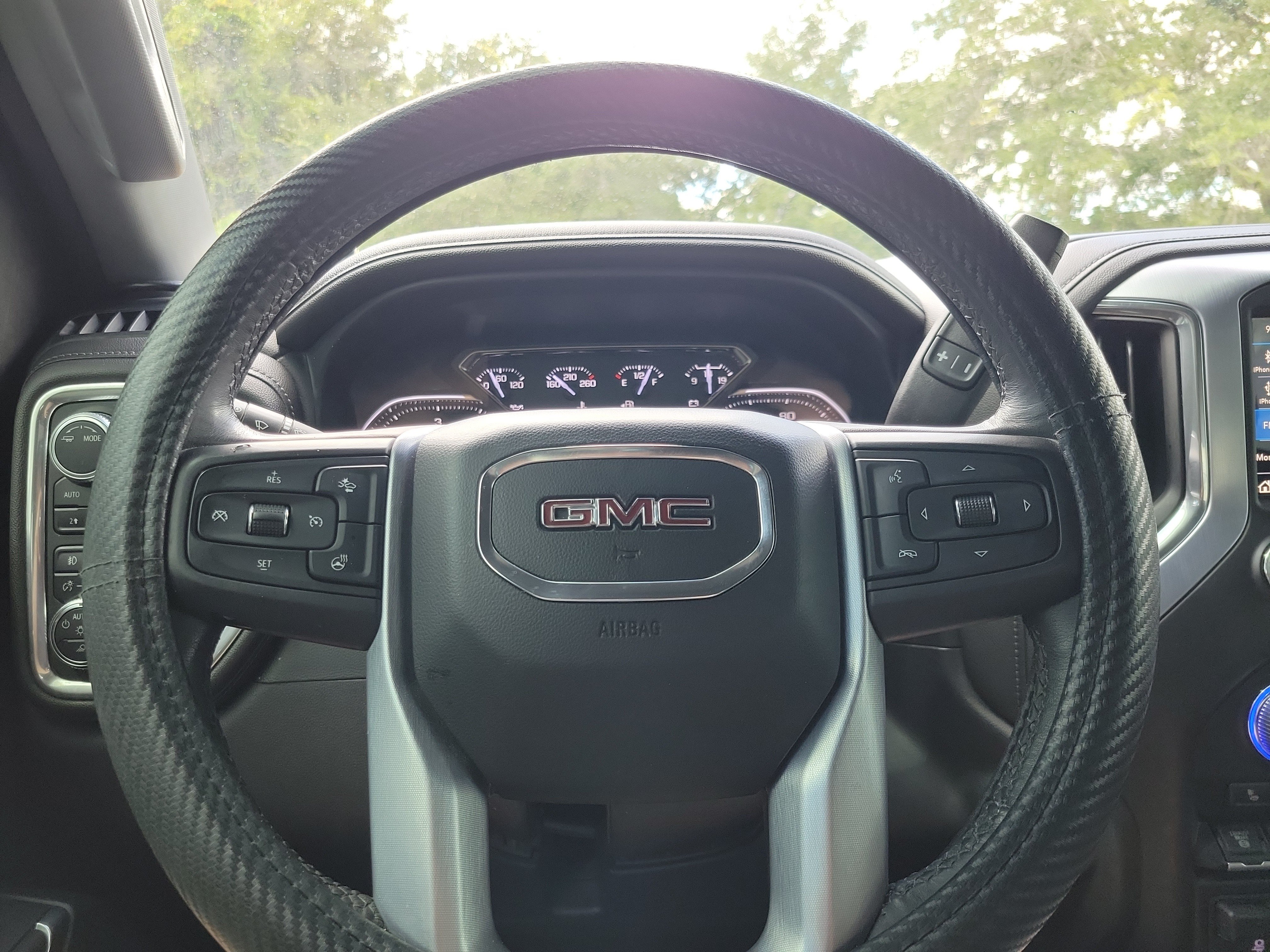 Used 2020 GMC Sierra 2500 SLT w/ SLT Premium Plus Package AWD/4WD image 22