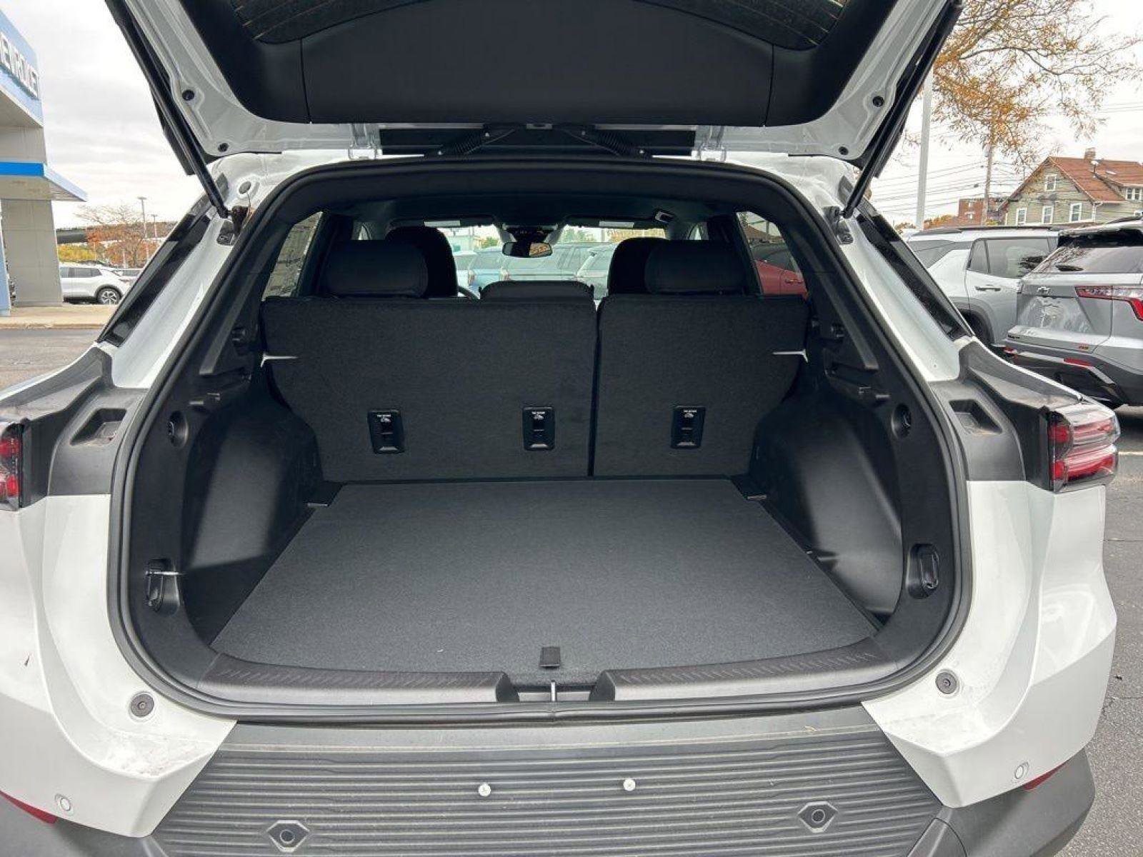 New 2026 Chevrolet Equinox EV LT FWD image 22