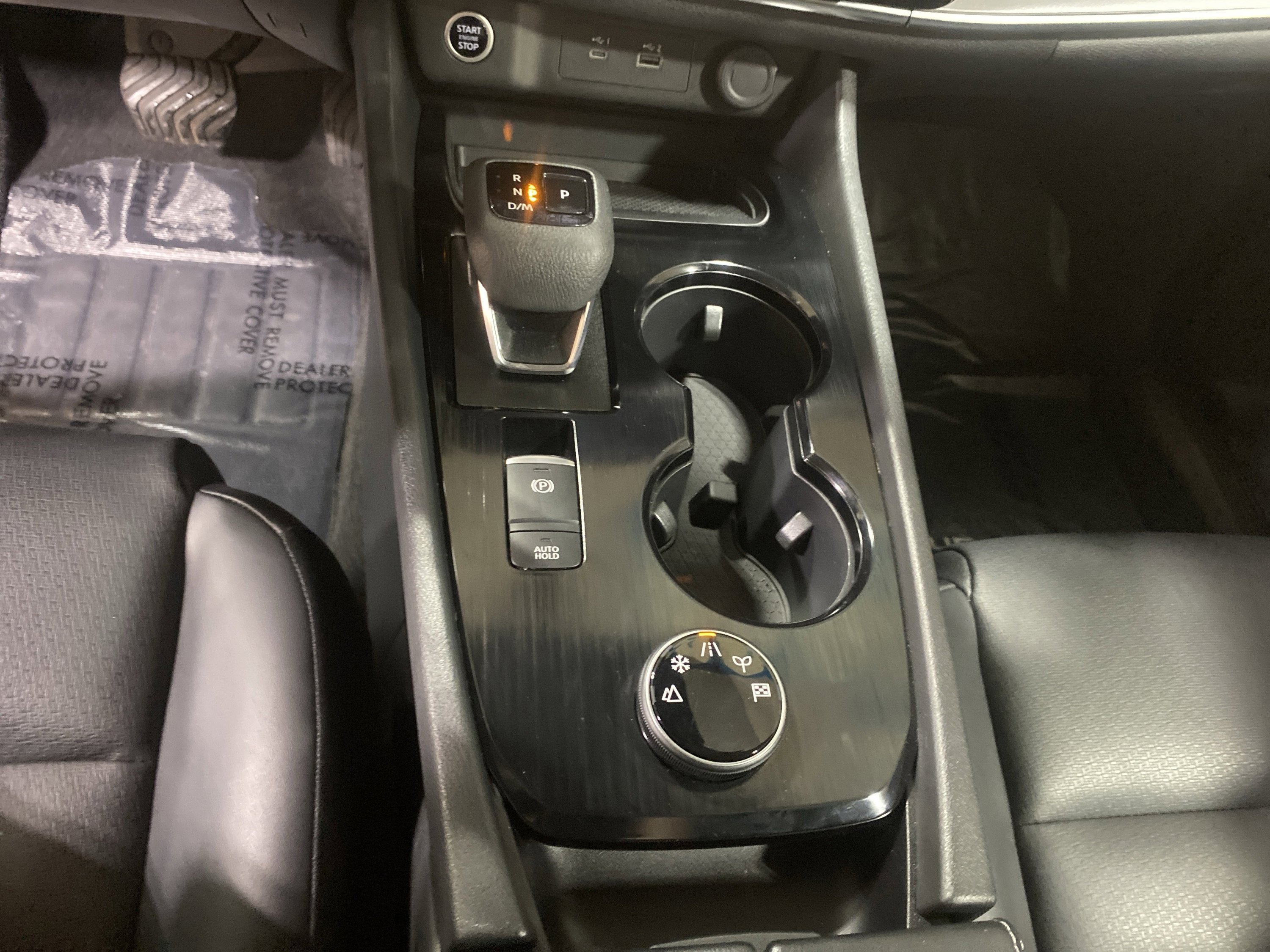 Used 2023 Nissan Rogue SV w/ SV Premium Package AWD/4WD image 21