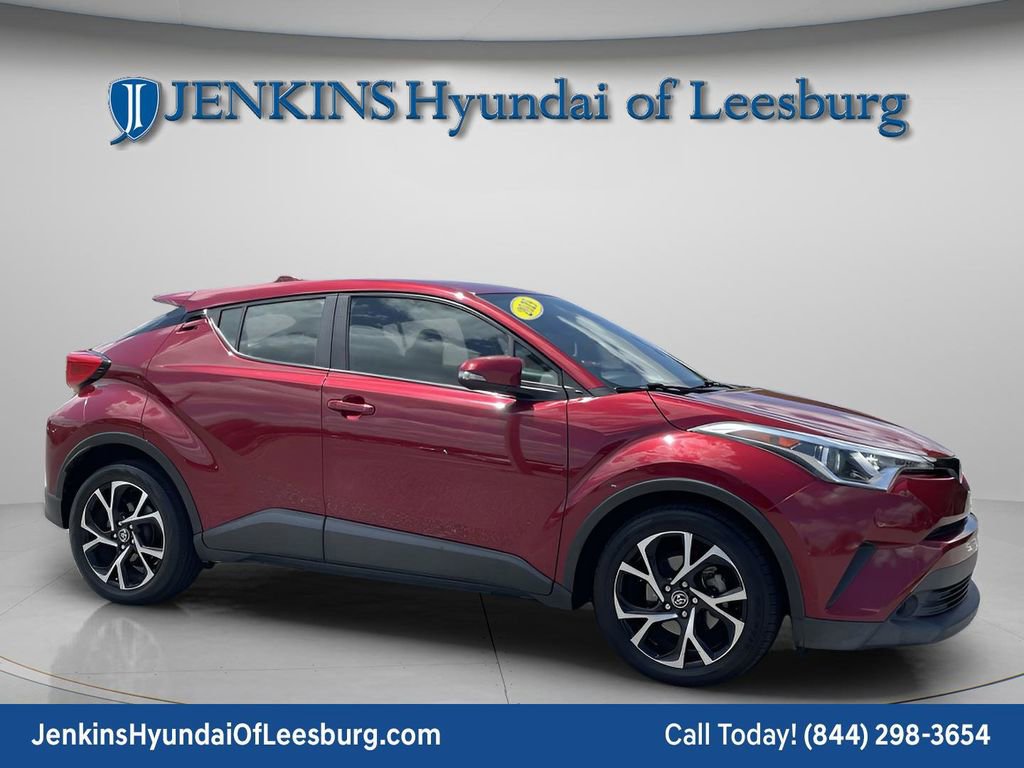 Used 2019 Toyota C-HR XLE image 2