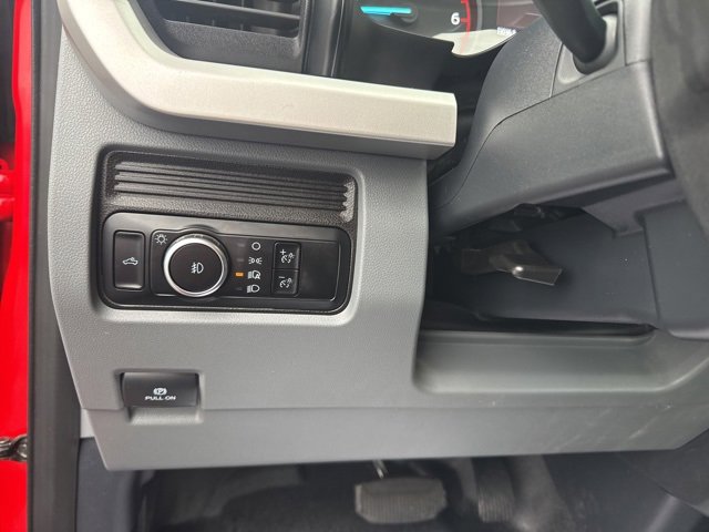 Used 2024 Ford F250 XL w/ Snow Plow/Camper Package image 18