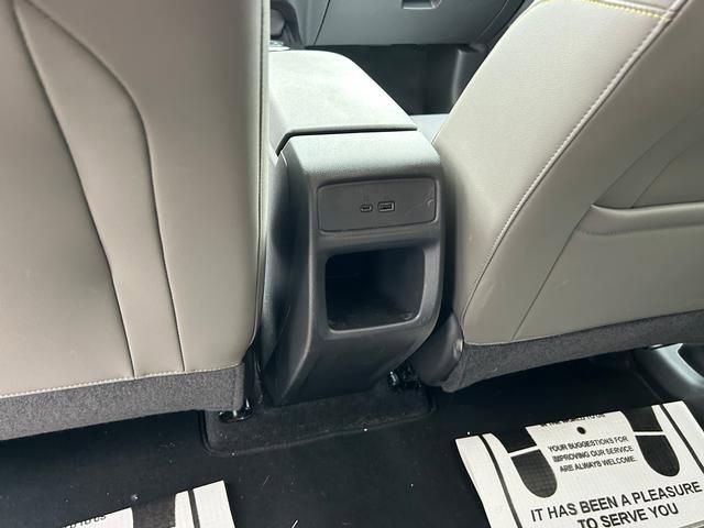 Used 2024 Chevrolet Trax ACTIV w/ Driver Confidence Package image 15