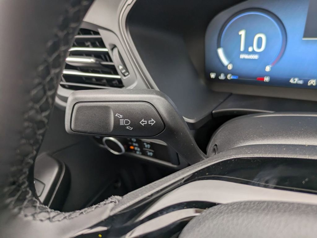 New 2026 Ford Escape Active w/ Active Premium Tech Pack image 31