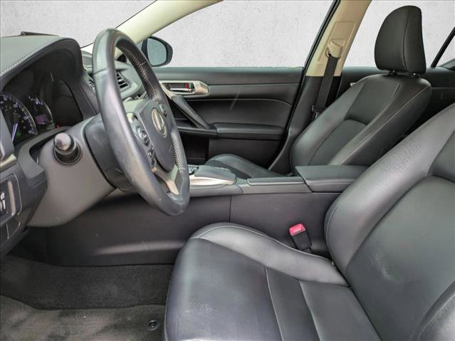 Used 2014 Lexus CT 200h image 16