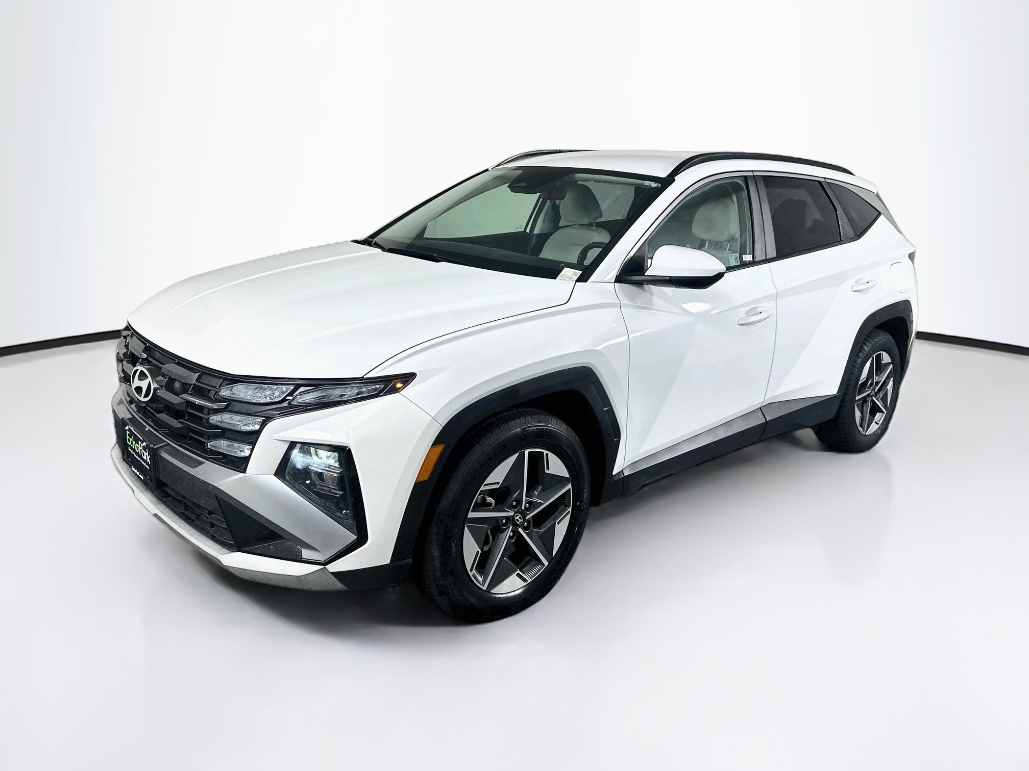 Used 2025 Hyundai Tucson SEL FWD image 3