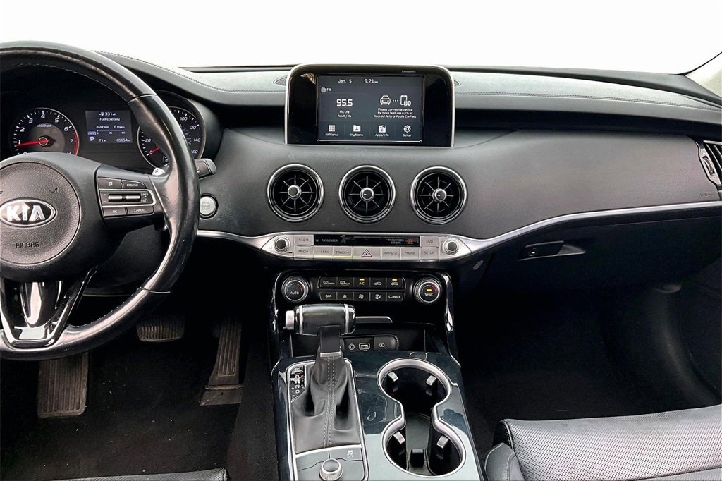Certified 2019 Kia Stinger image 6