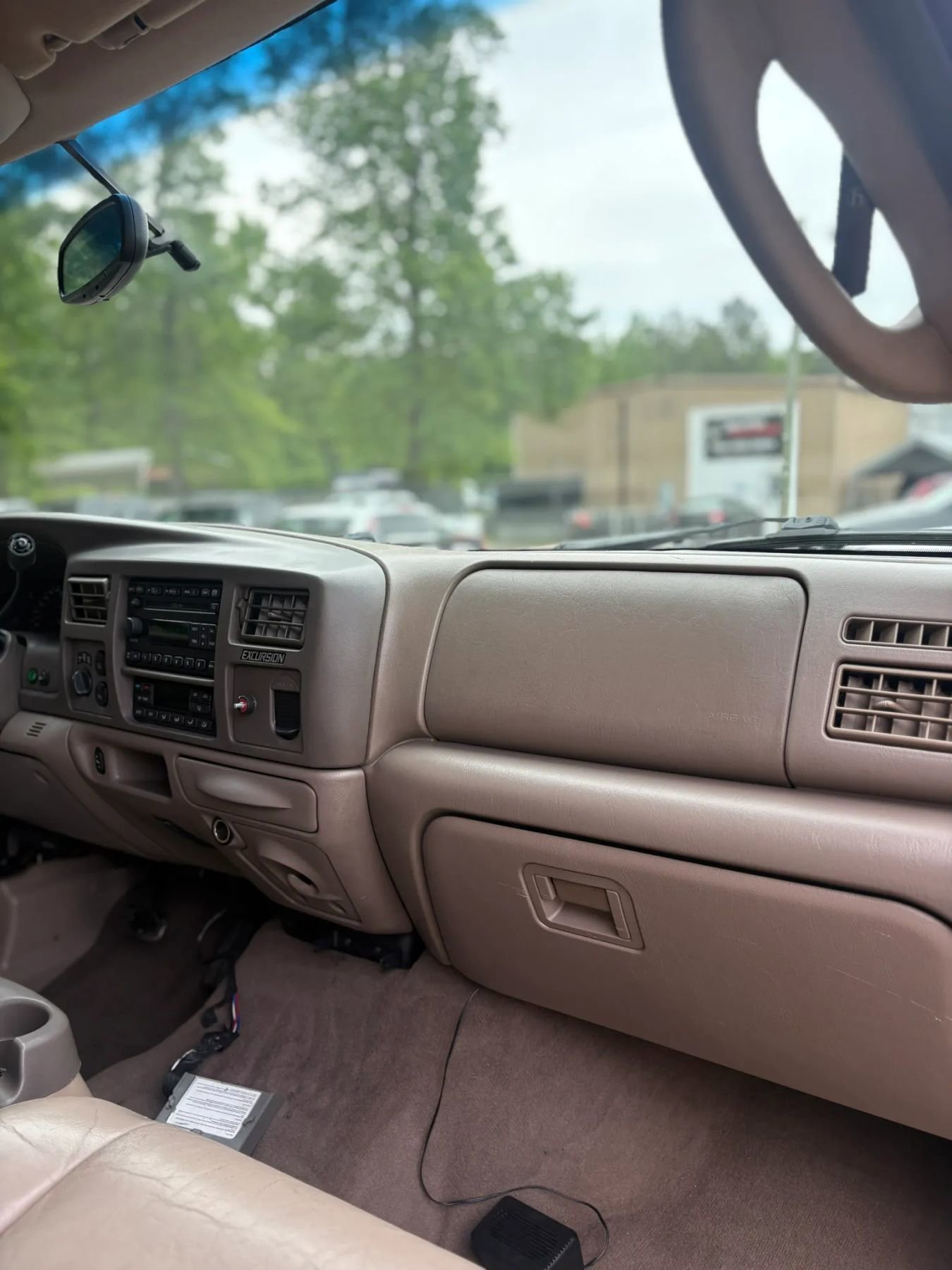 Used 2004 Ford Excursion Limited AWD/4WD image 20