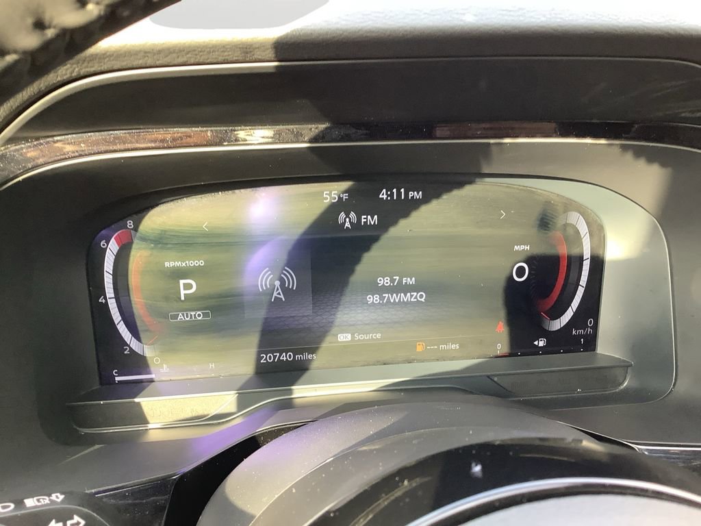 Used 2024 Nissan Pathfinder Platinum w/ Cargo Package image 29