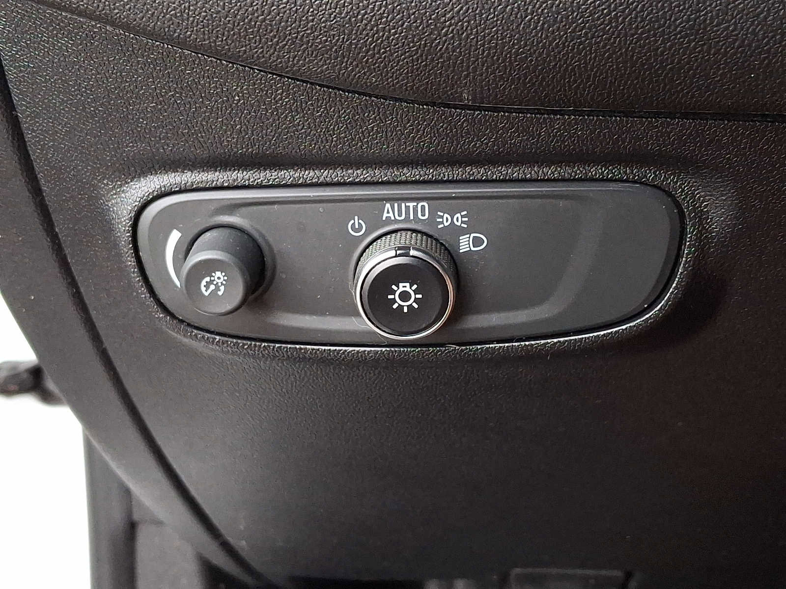 Certified 2019 Chevrolet Equinox LT image 23