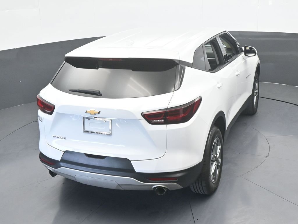 Used 2024 Chevrolet Blazer LT image 47