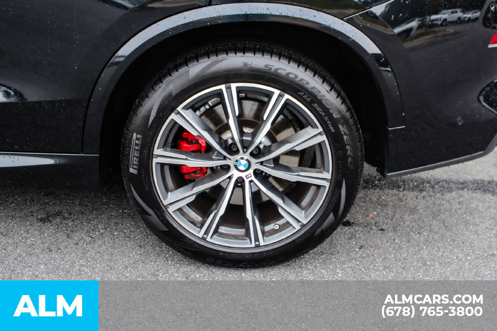 Used 2024 BMW X5 M60i AWD/4WD image 14