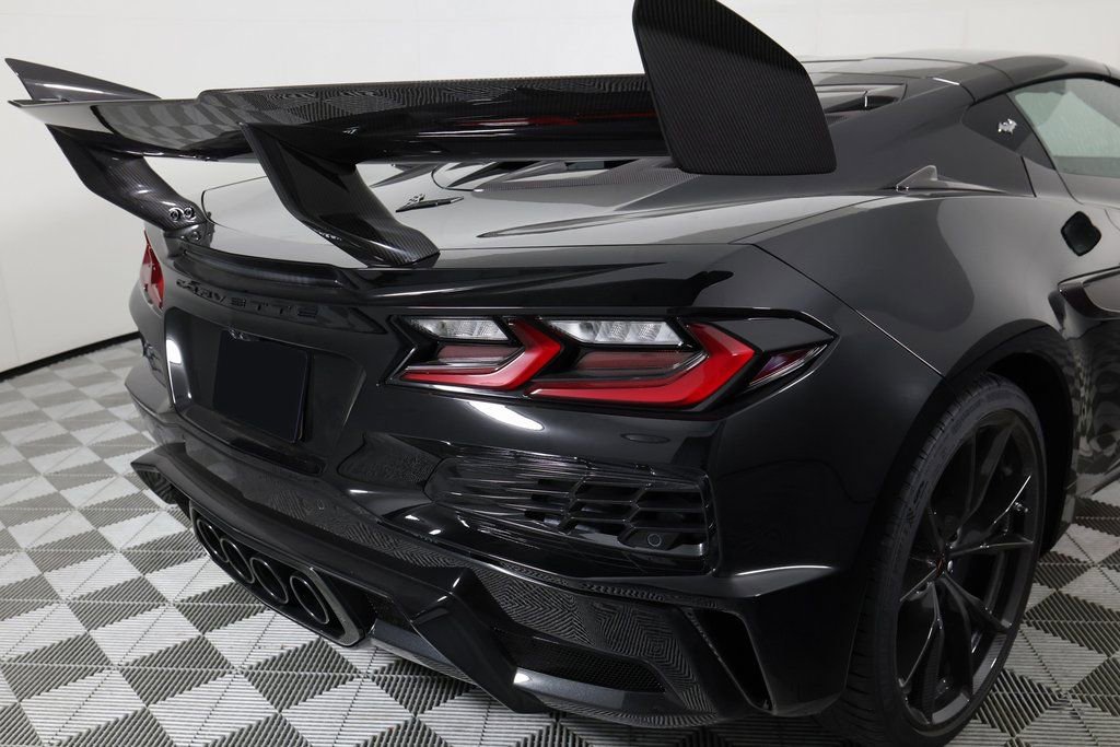 Used 2026 Chevrolet Corvette ZR1 w/ ZR1 Carbon Fiber Aero Package image 62