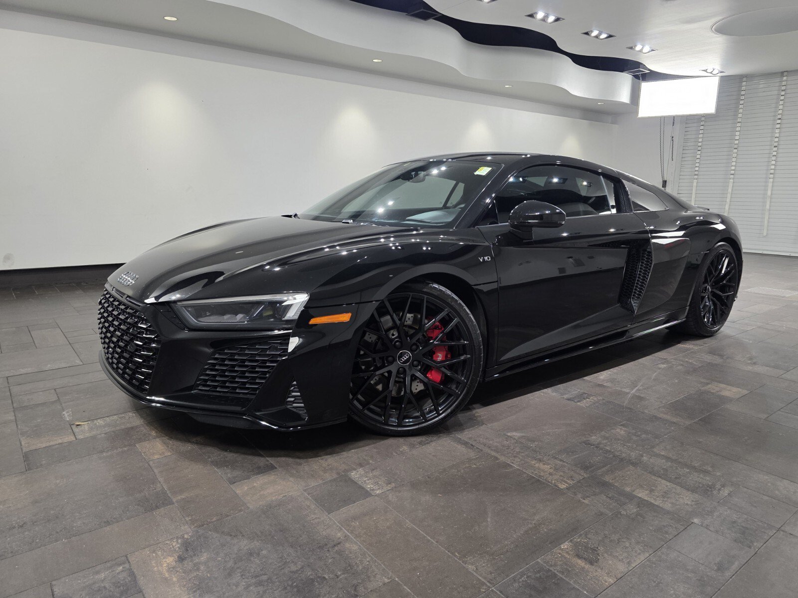 Used 2020 Audi R8 V10 w/ Carbon Exterior Package