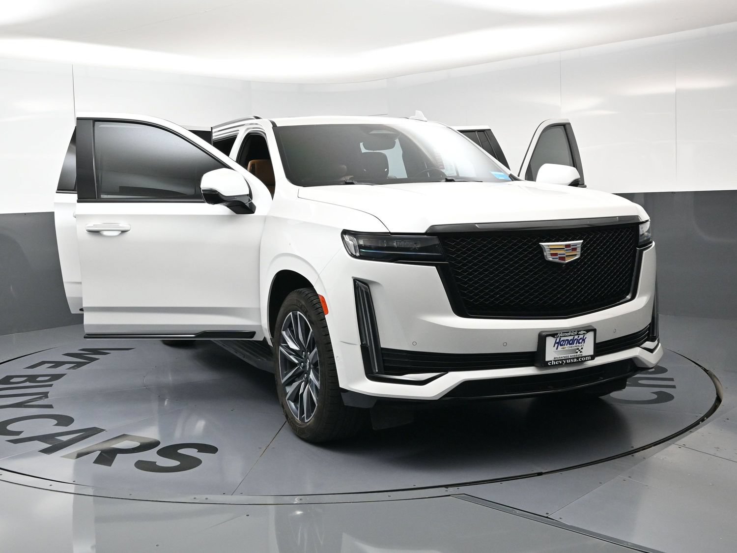 Used 2021 Cadillac Escalade ESV Sport AWD/4WD image 22