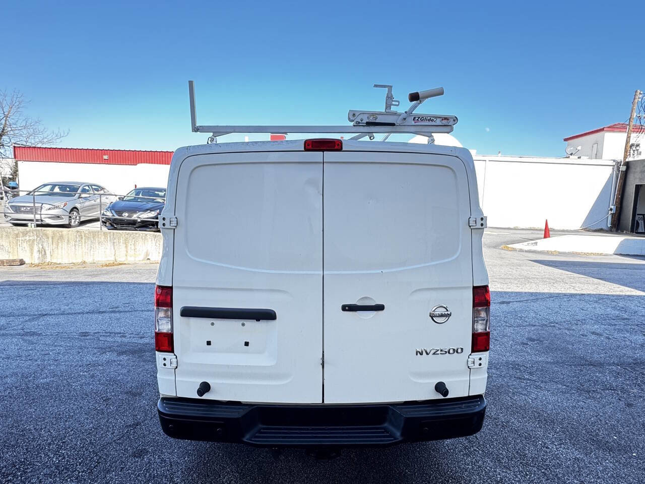Used 2018 Nissan NV 2500 SV image 9