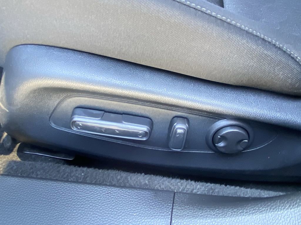 Used 2025 Honda Accord Sport image 12