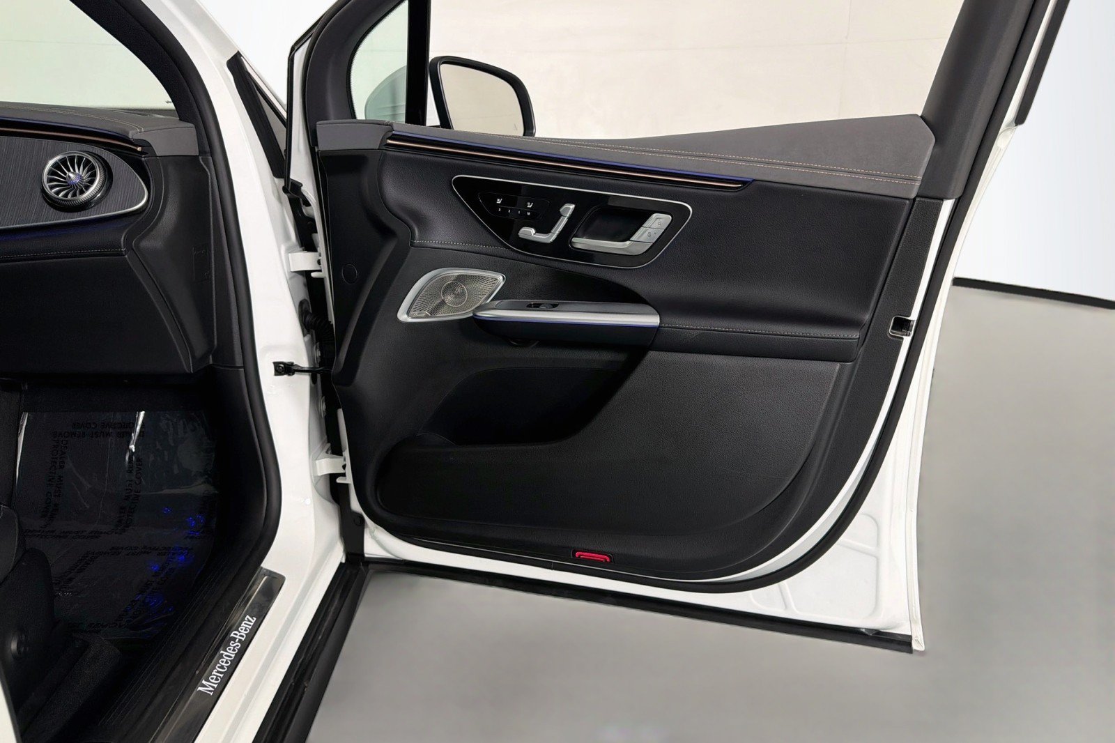 Certified 2024 Mercedes-Benz EQE 350+ 4MATIC SUV image 26
