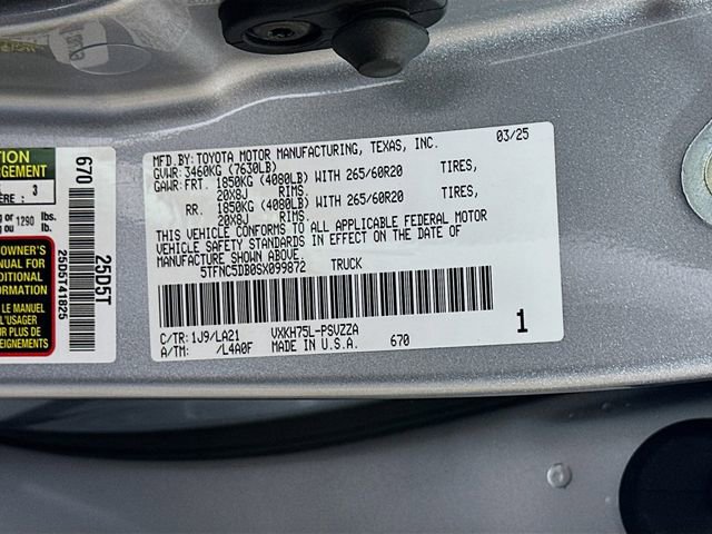 Used 2025 Toyota Tundra Platinum image 33