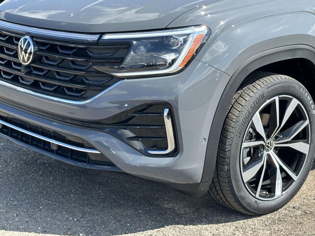 New 2026 Volkswagen Atlas Cross Sport SEL Premium R-Line AWD/4WD image 6