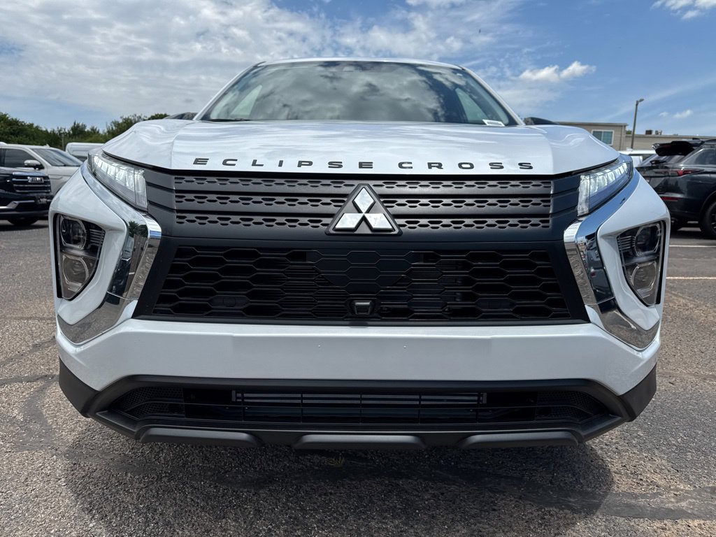 New 2026 Mitsubishi Eclipse Cross LE AWD/4WD image 2