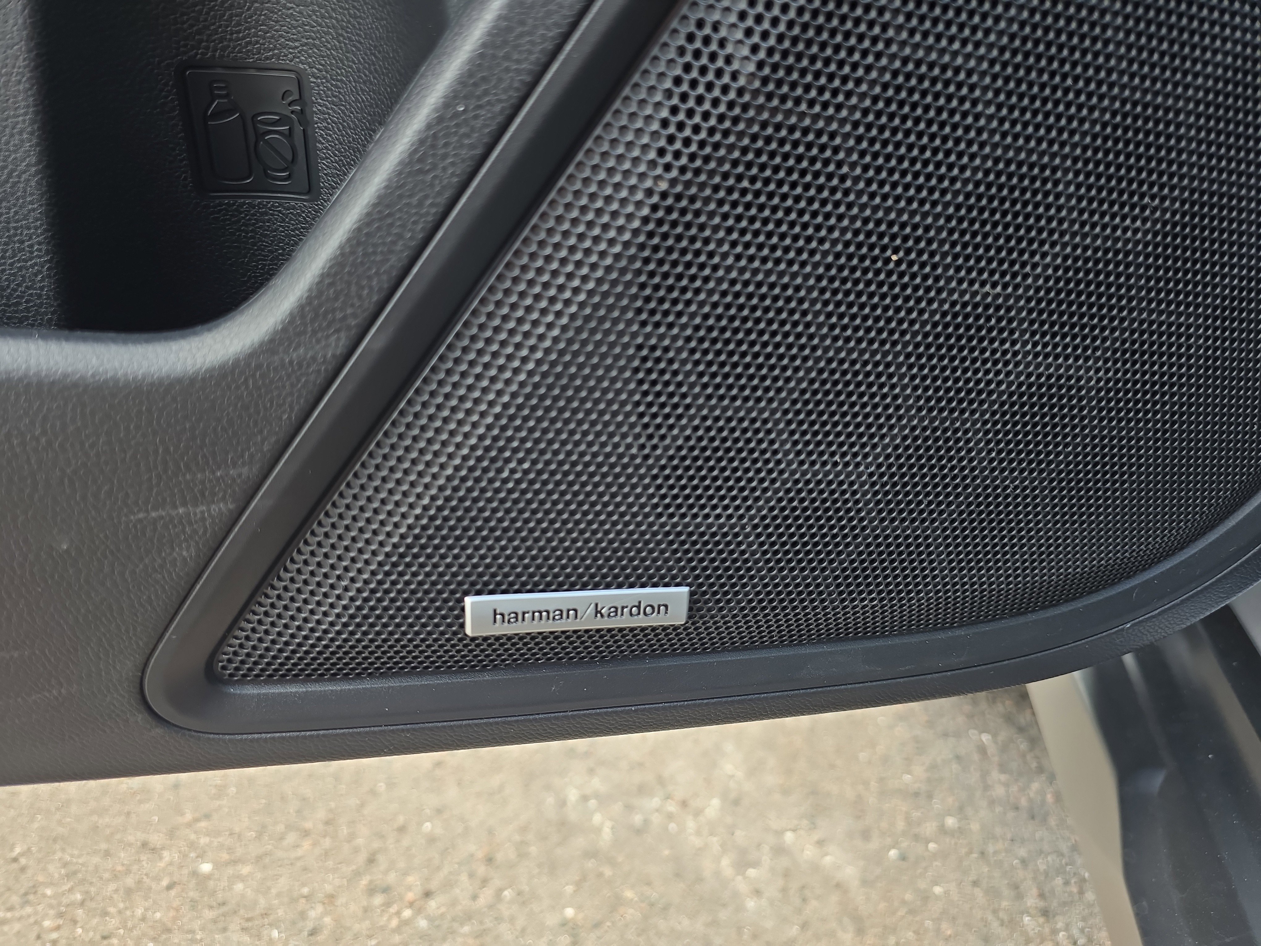 Used 2025 Subaru Outback Limited w/ Tech Package 3 image 21