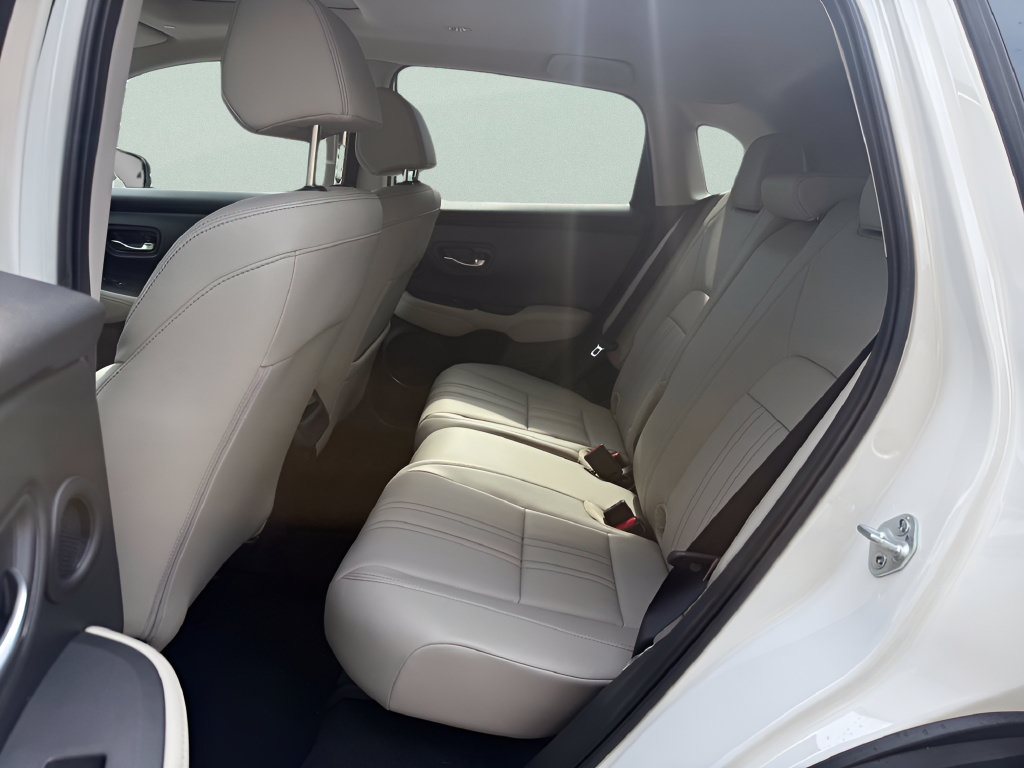 New 2027 Honda HR-V EX-L image 11