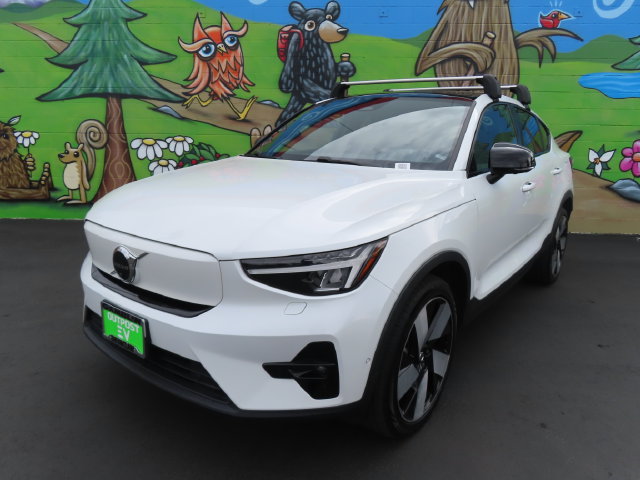 Used 2023 Volvo C40 P8 Recharge Ultimate AWD/4WD image 3