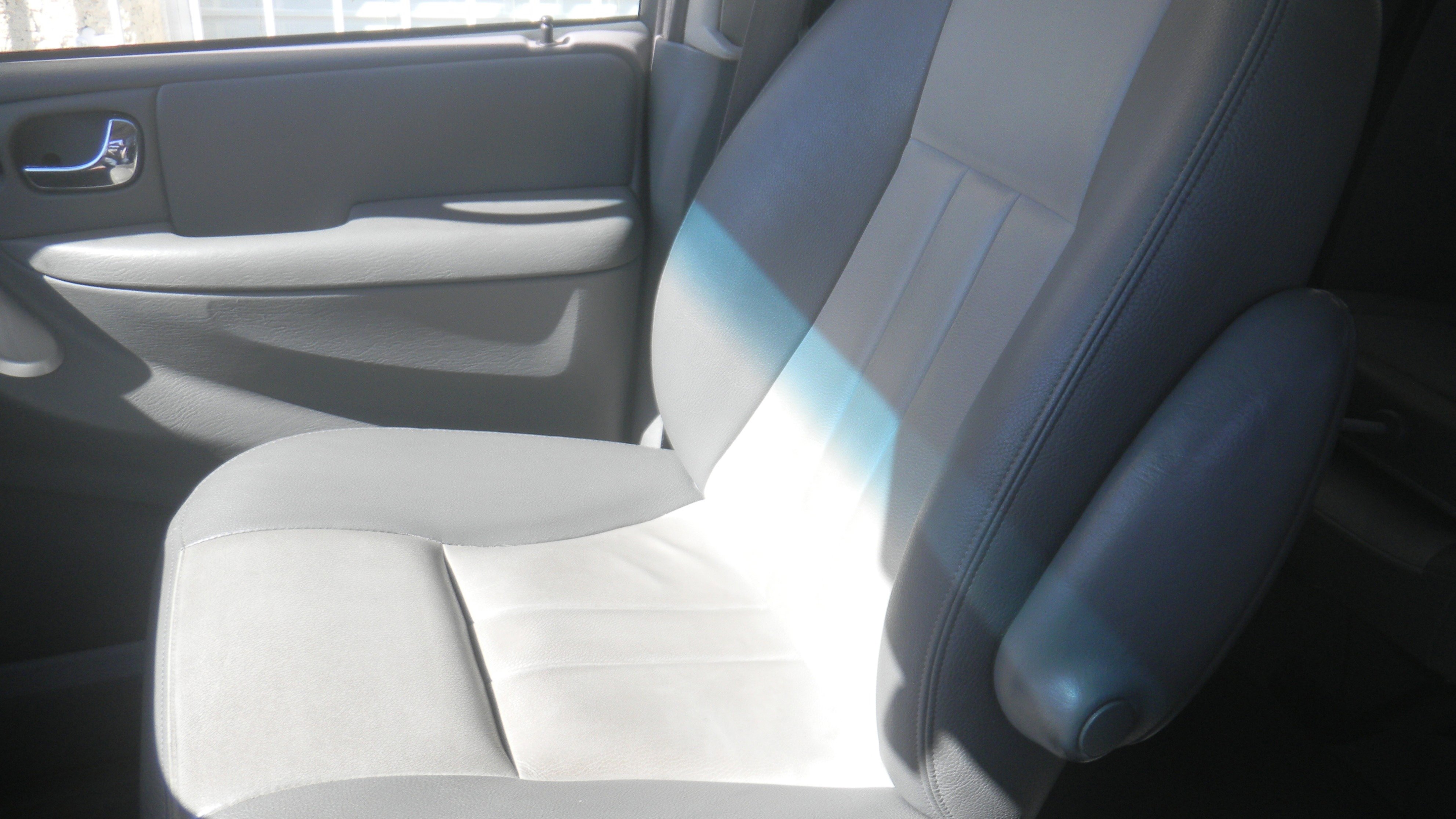 Used 2006 Dodge Grand Caravan SXT image 14