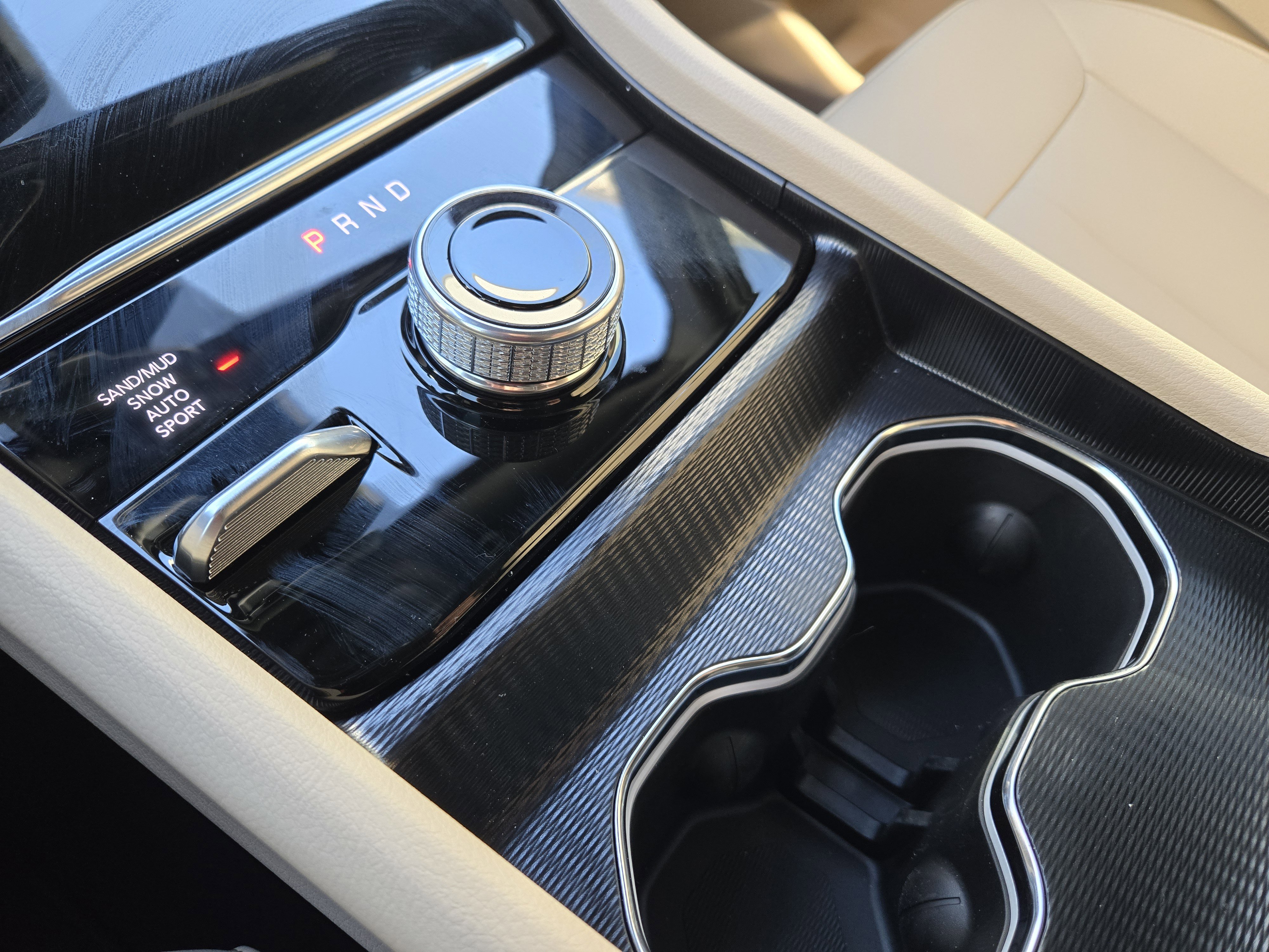 New 2026 Jeep Grand Cherokee Limited image 17