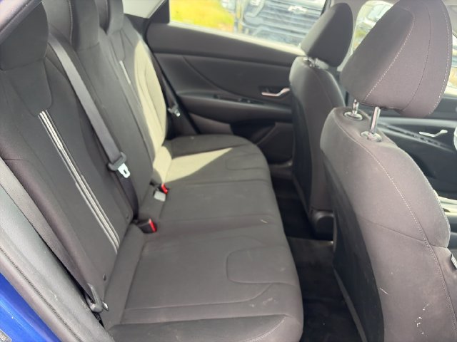 Used 2023 Hyundai Elantra SEL w/ Convenience Package FWD image 29