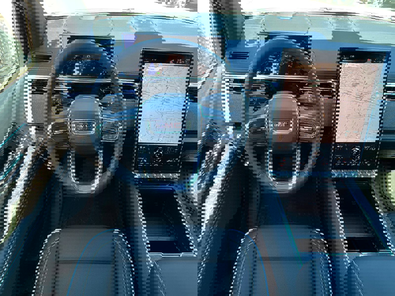 Used 2026 GMC Sierra EV Elevation image 22