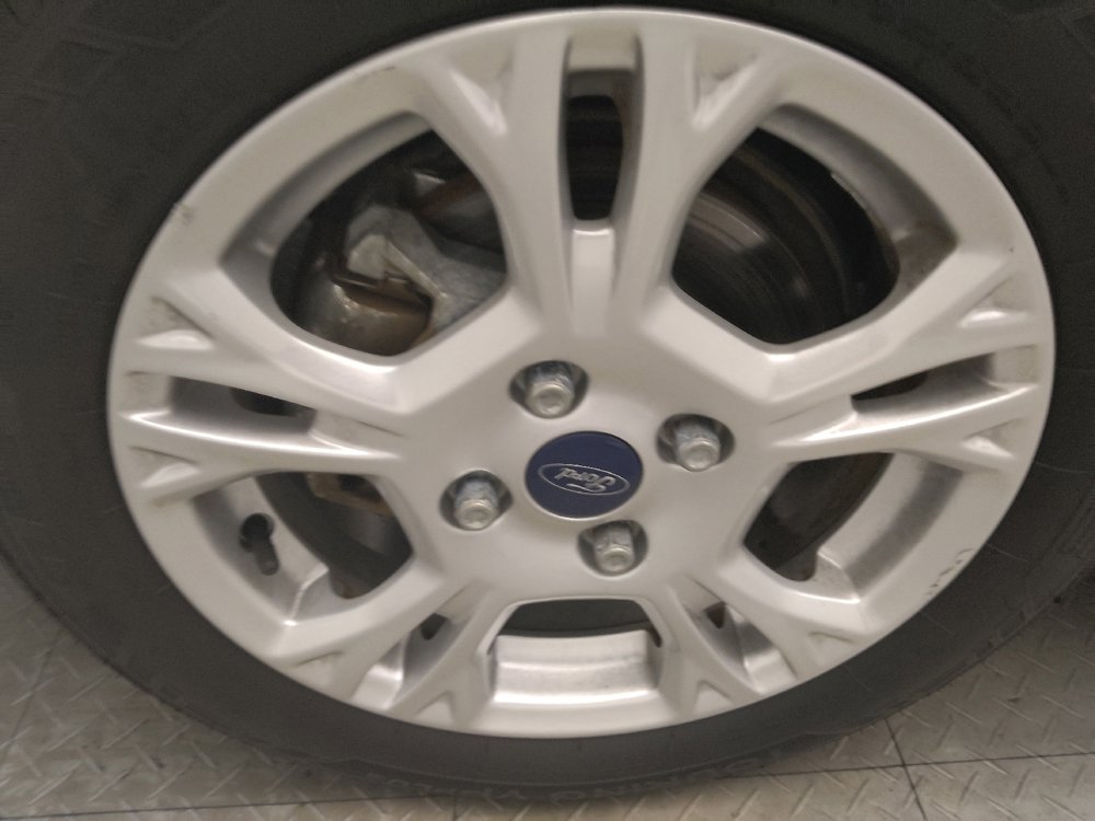 Used 2016 Ford Fiesta SE image 31