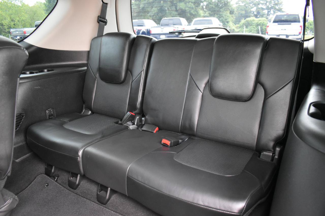 Used 2017 INFINITI QX80 2WD w/ Deluxe Technology Package image 29
