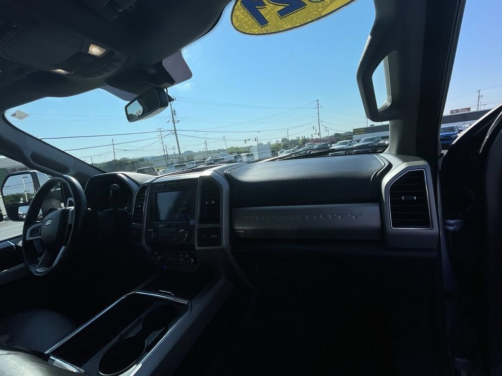 Used 2021 Ford F250 Lariat w/ Lariat Ultimate Package AWD/4WD image 29