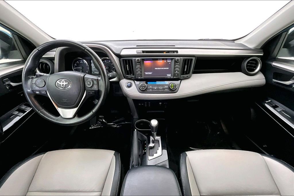 Used 2017 Toyota RAV4 Limited image 19