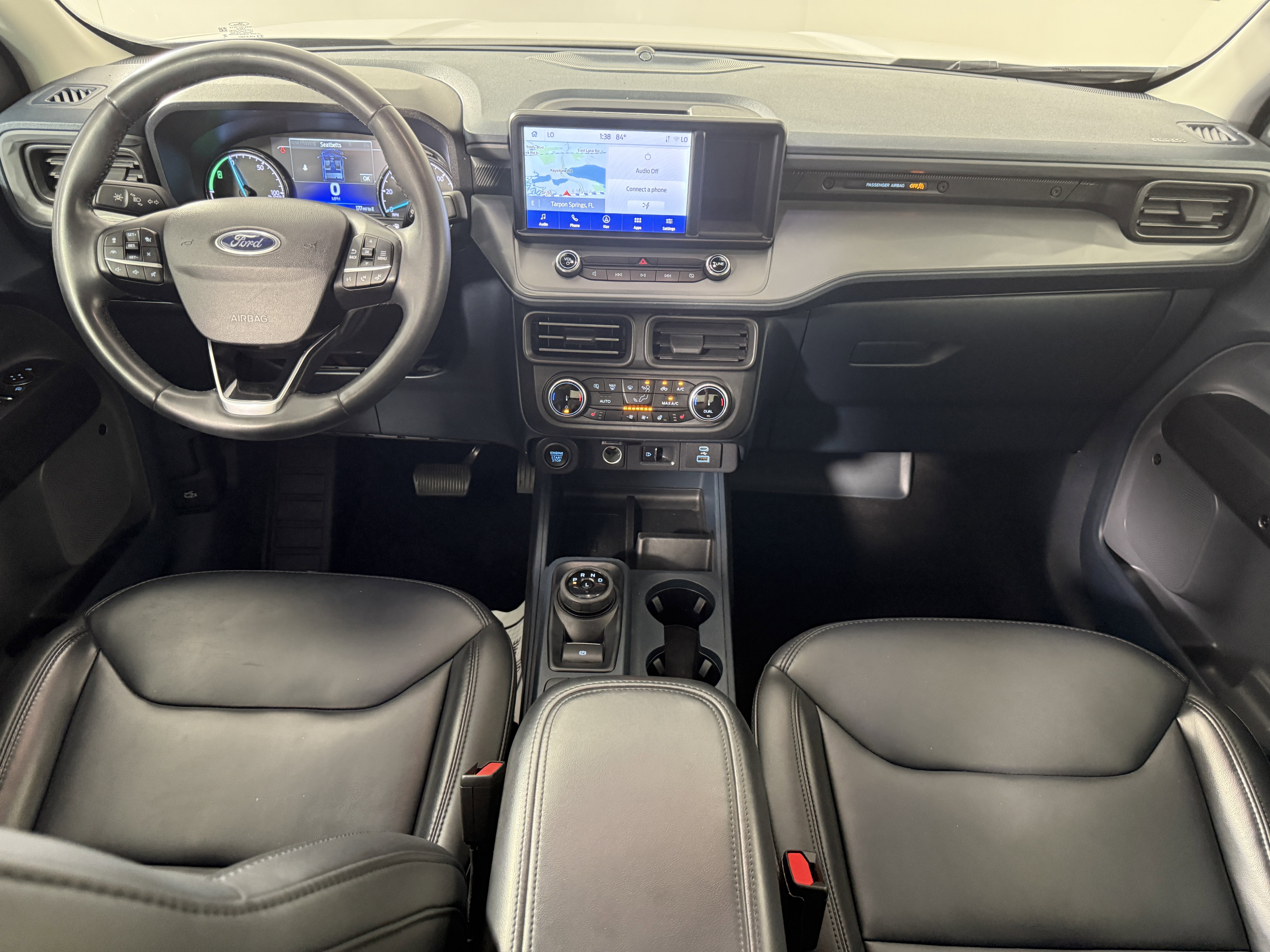 Certified 2024 Ford Maverick Lariat w/ Black Appearance Package image 11