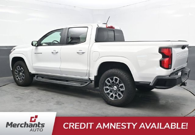 Used 2025 Chevrolet Colorado Z71 AWD/4WD image 4