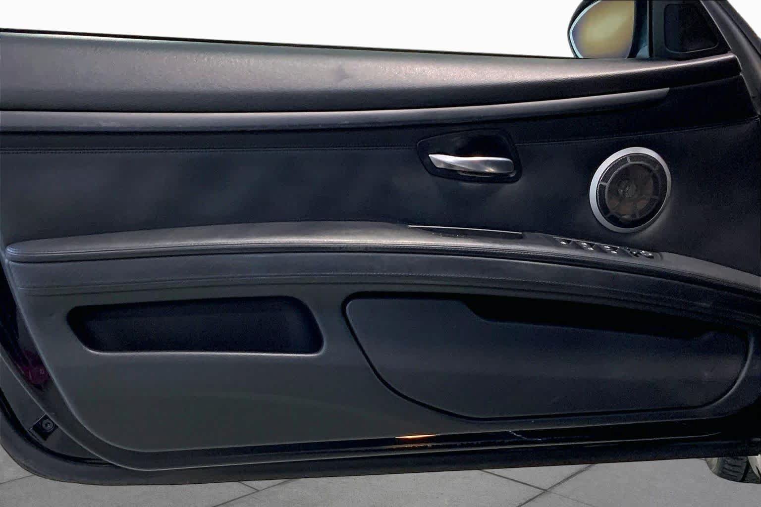Used 2010 BMW M3 Convertible RWD image 21