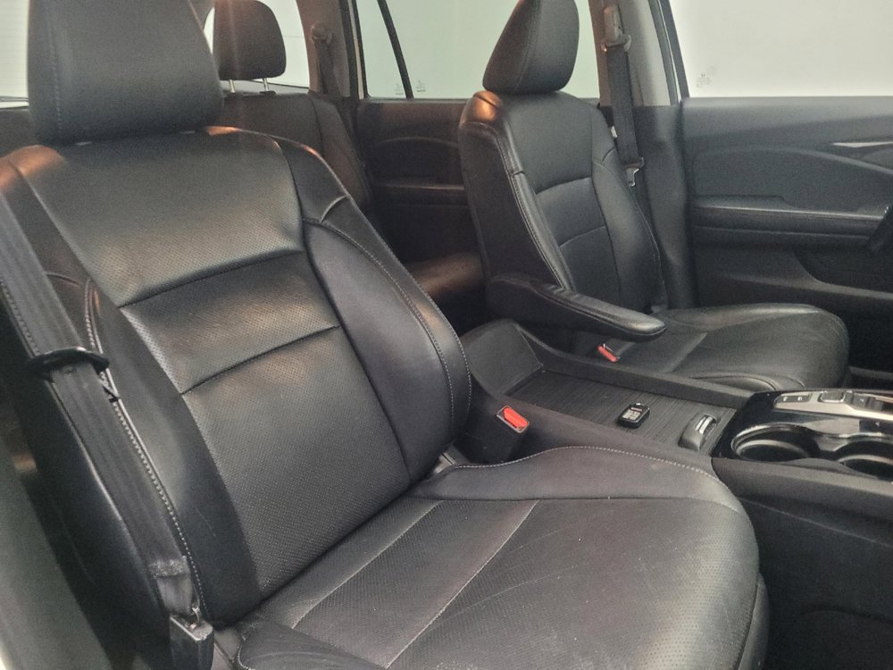 Used 2016 Honda Pilot Elite image 21