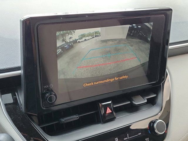 Used 2025 Toyota Corolla Cross L image 21