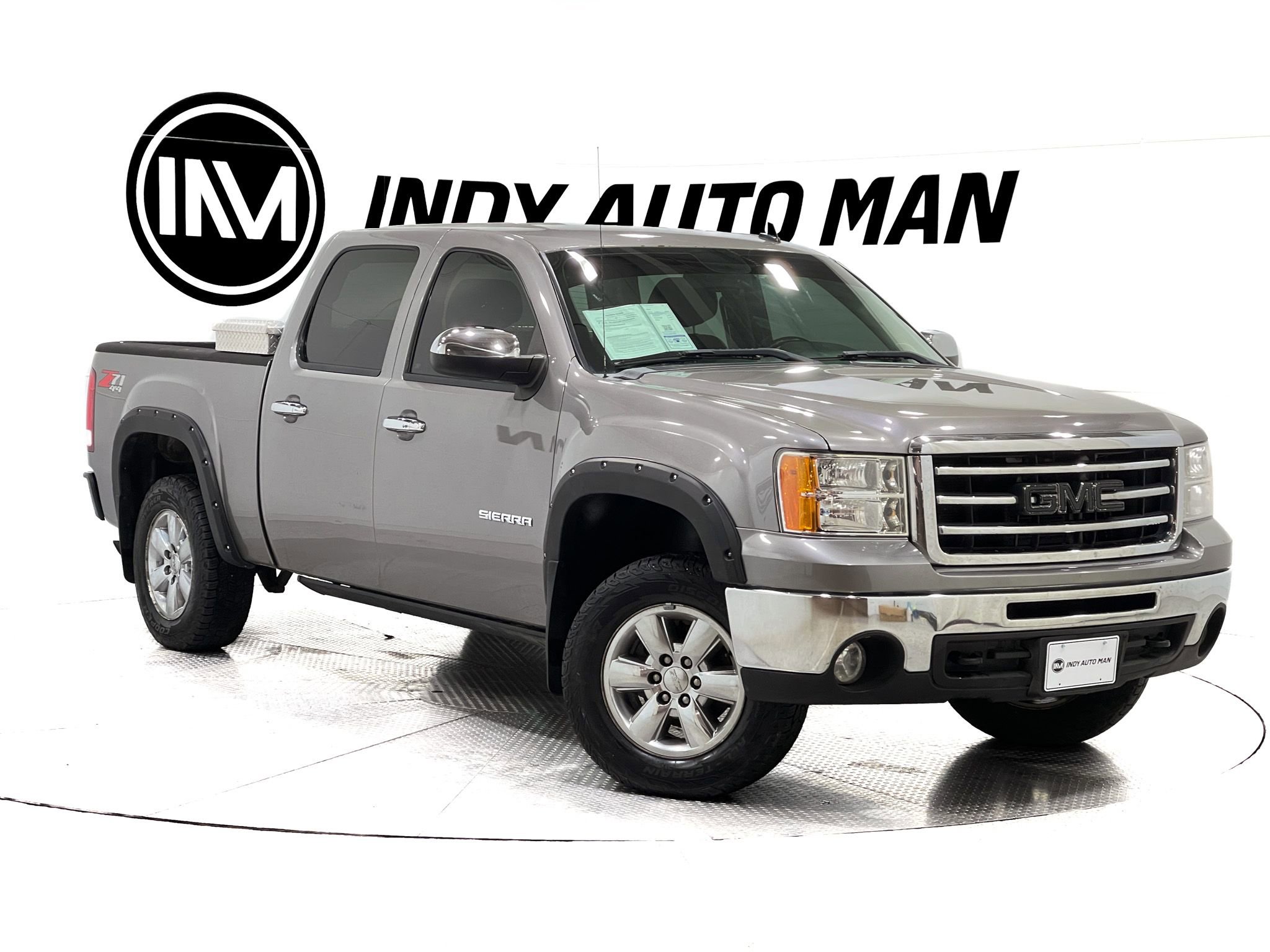 Used 2013 GMC Sierra 1500 SLE image 2