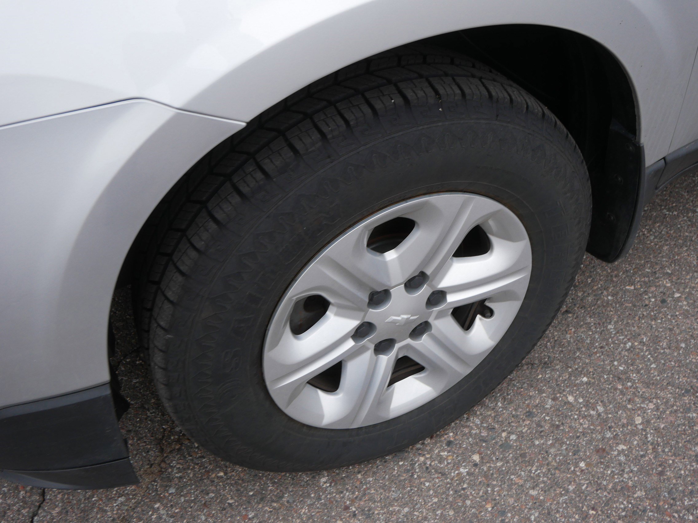 Used 2016 Chevrolet Traverse LS AWD/4WD image 16