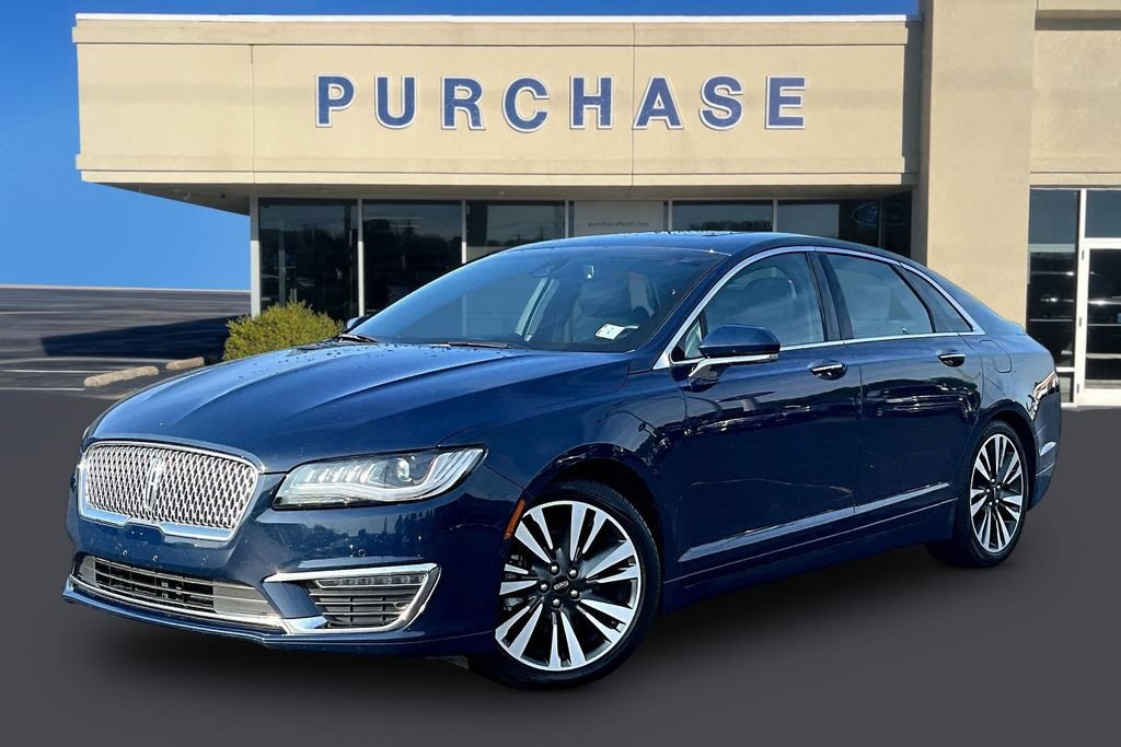Used 2018 Lincoln MKZ Reserve FWD image 3