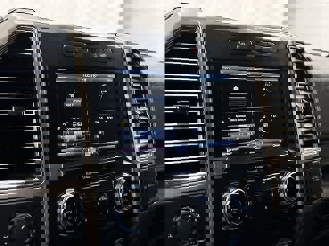 Used 2015 Ford F150 Lariat w/ Equipment Group 502A Luxury image 22