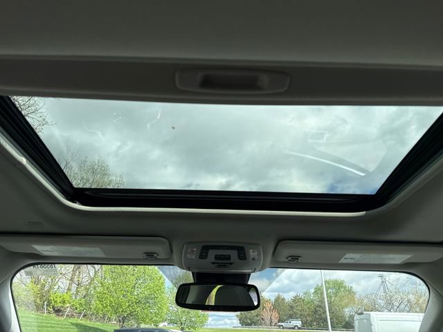 Used 2023 Toyota Sienna XLE image 22