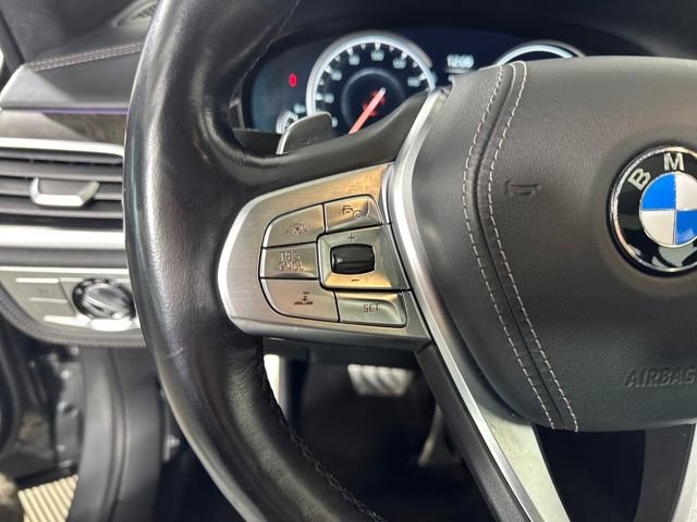 Used 2017 BMW 750i xDrive image 15